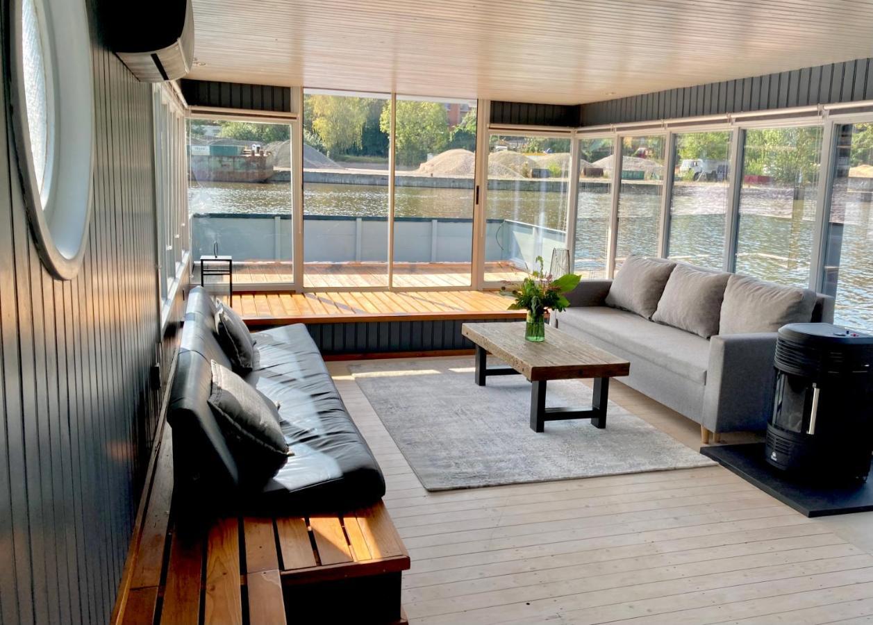 Houseboat - Best Place In Praha Bagian luar foto