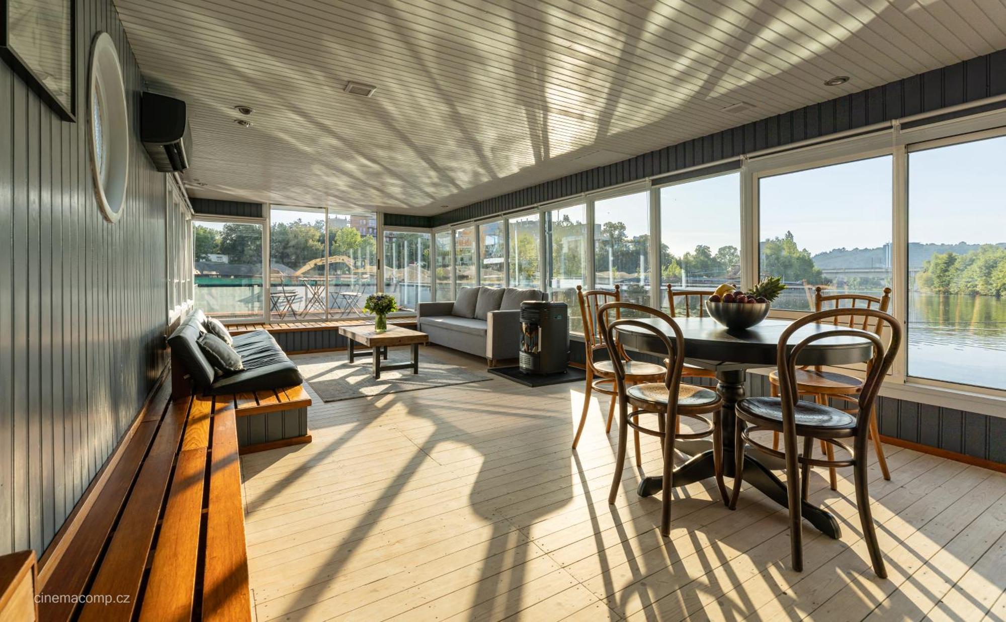 Houseboat - Best Place In Praha Bagian luar foto