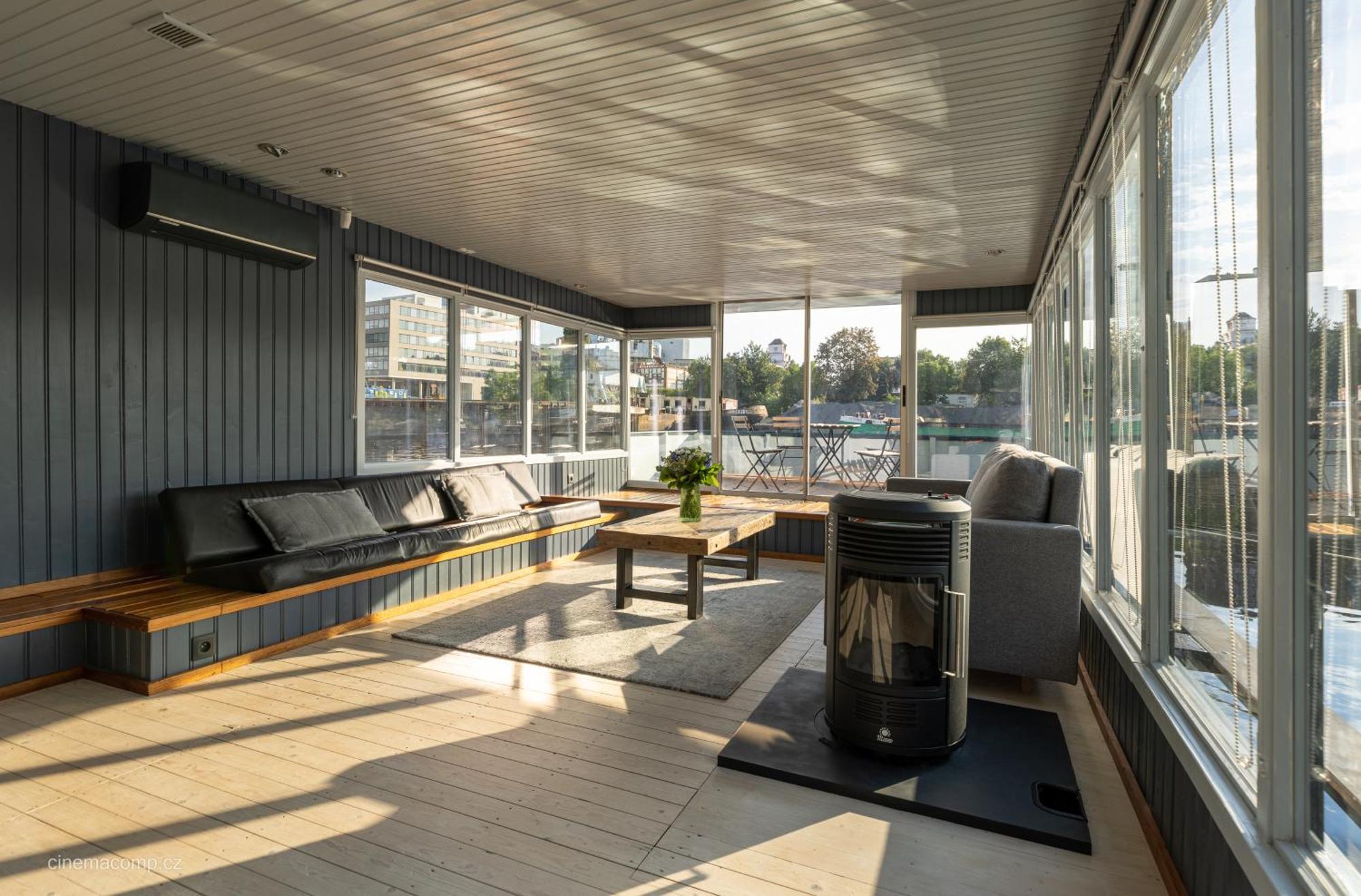 Houseboat - Best Place In Praha Bagian luar foto